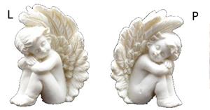 Sedící a spící andělíček 6 x 4,5 x 4 cm, soška anděla bílý polyresin